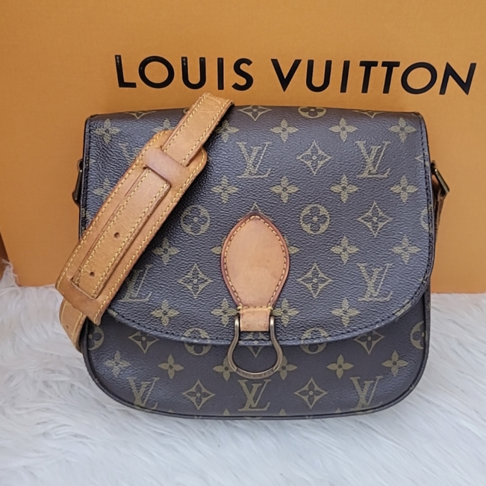 Authentic Louis Vuitton Saint Cloud GM Crossbody Bag Monogram Canvas
